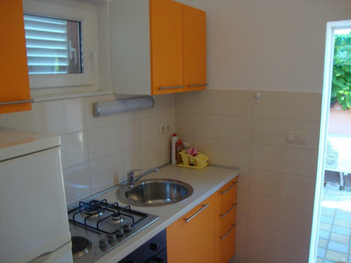 Apartments Mediterranean Sundance Vodice Exterior foto